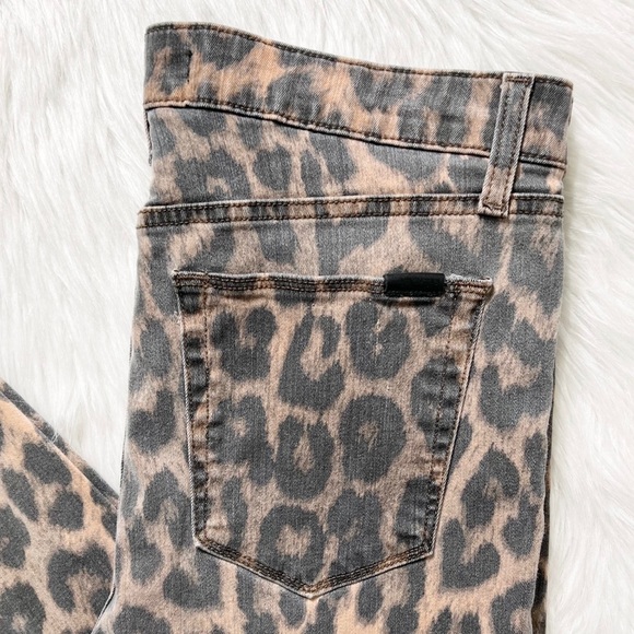 SOLD-Joe’s Raw Hem Leopard Print Skinny Ankle Jeans - Picture 7 of 11